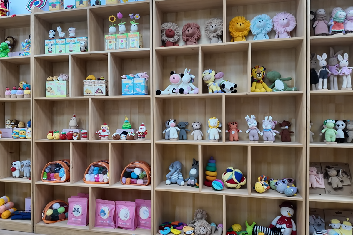 global trade crochet manufacturing