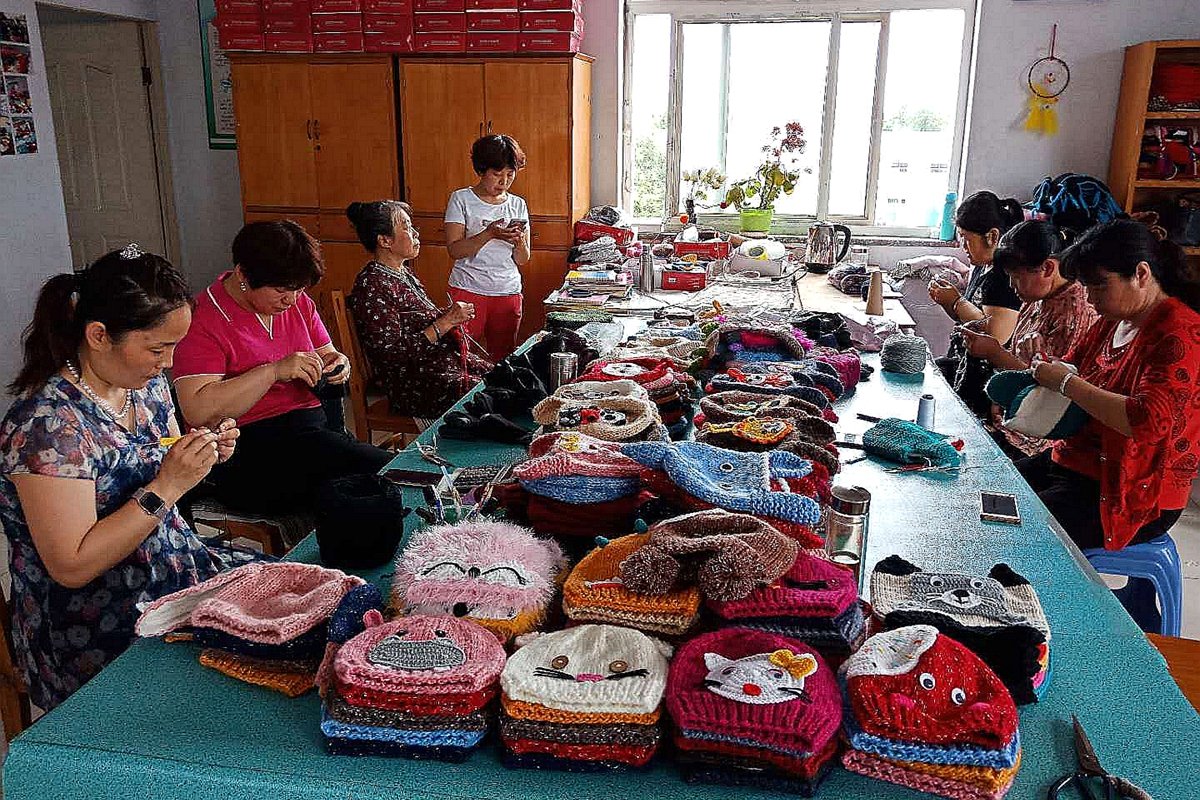 crochet village origin